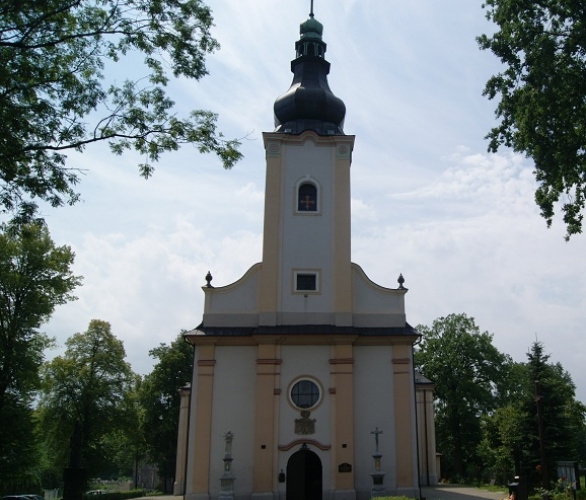 kosciol_strumien